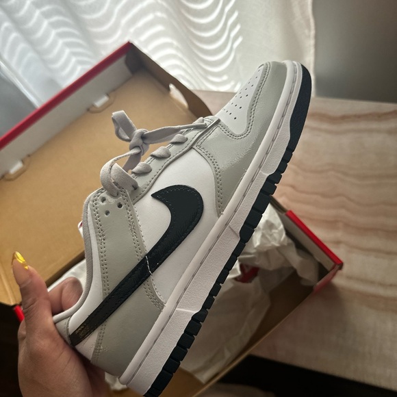 Women’s Nike Dunks - Picture 4 of 5